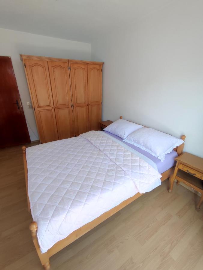 Apartman Bor Livno Exteriör bild